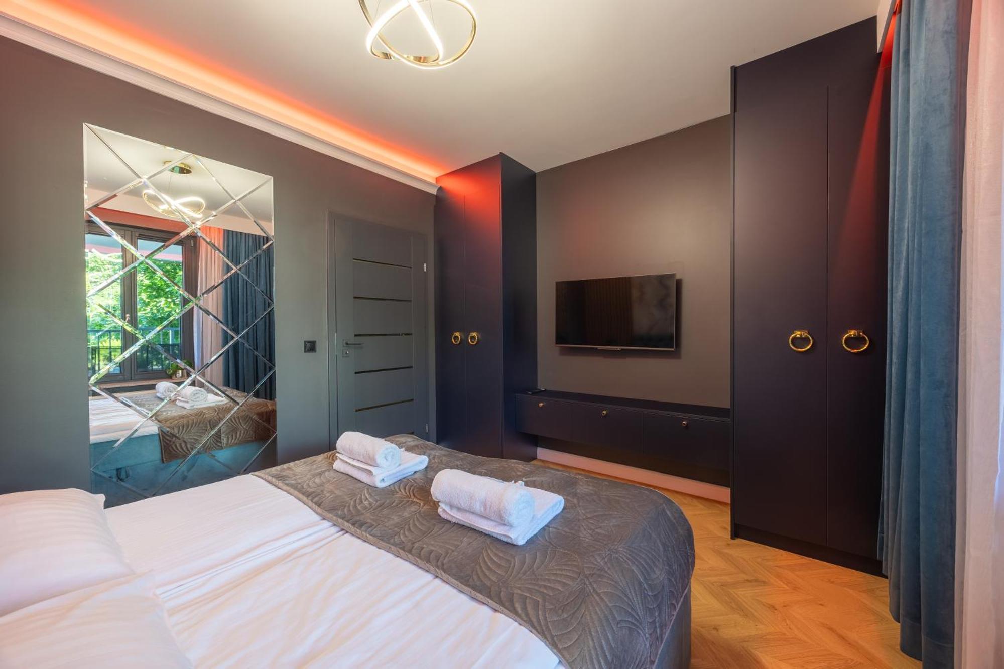 Golden Park Aparthotel Щецин Екстер'єр фото